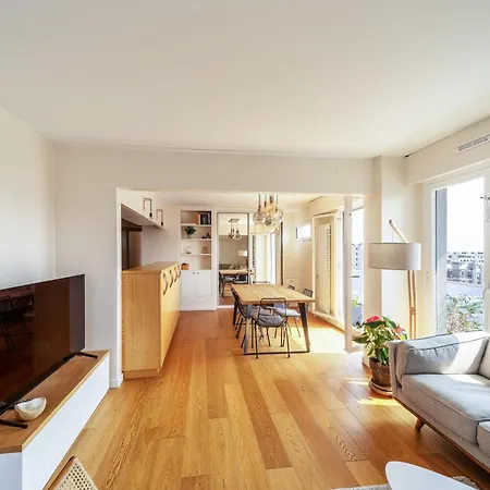 Family Cocoon In Buttes-chaumont Apartment *