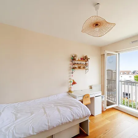 Apartment Family Cocoon In Buttes-chaumont *